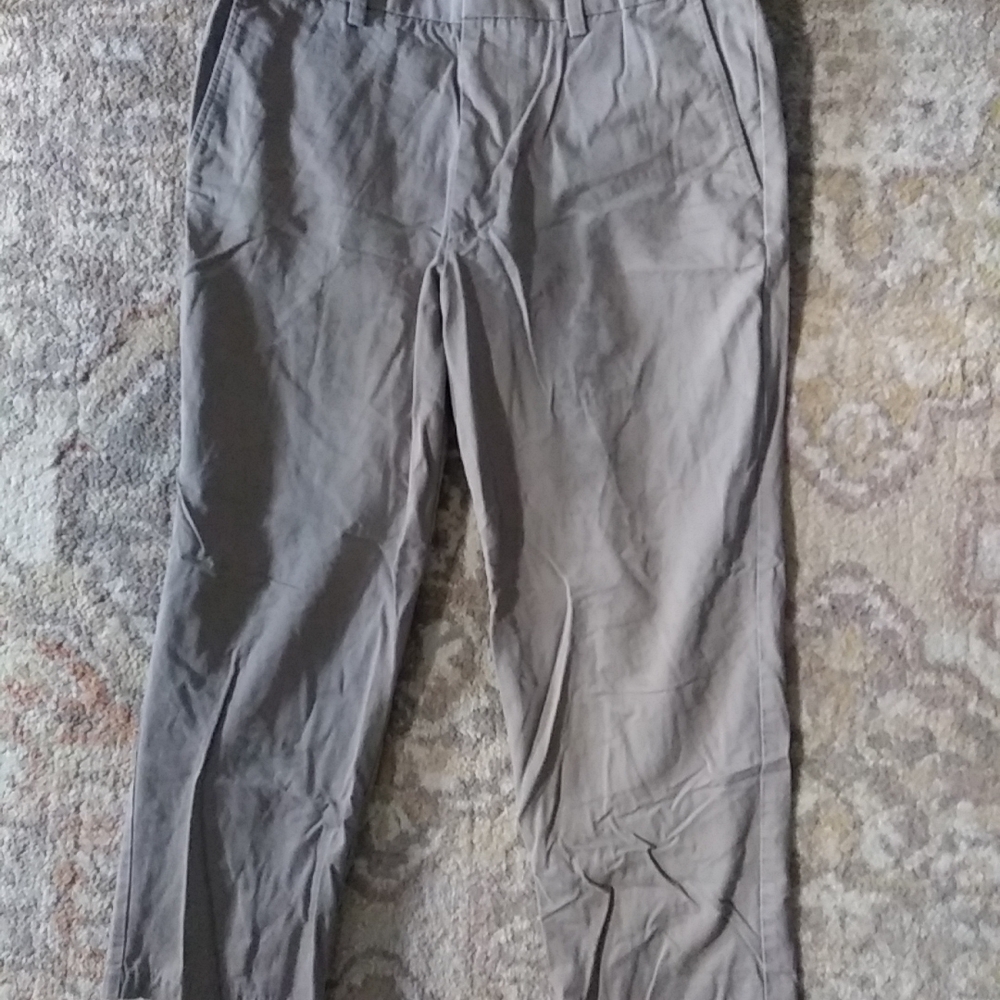 Docker’s Men’s Signature Khaki Pants Classic Fit D3 Cotton Inseam 34x29